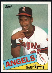 1985 Topps Gary Pettis #497 error card showing his younger brother Lynn in a California Angels uniform